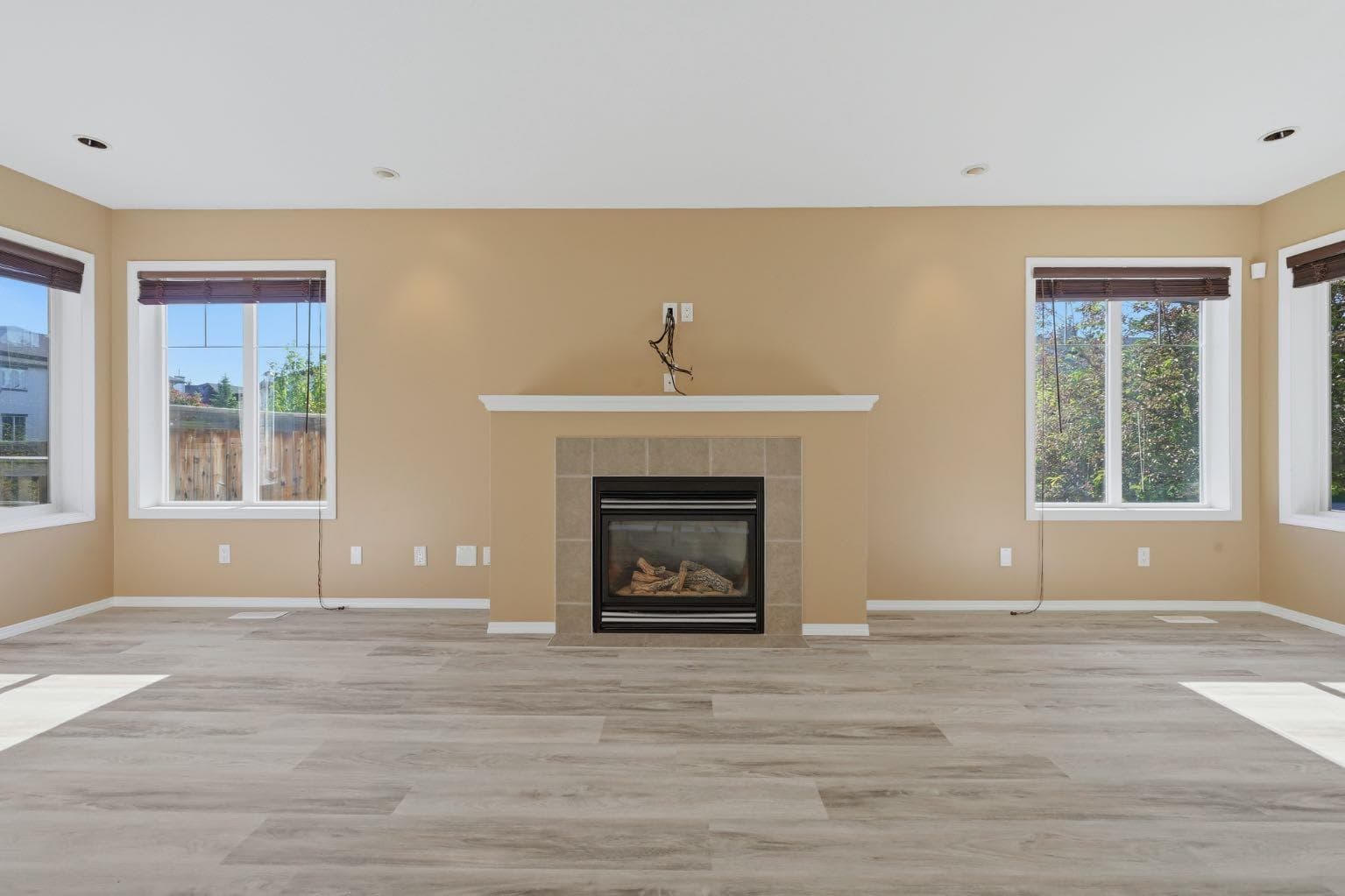 4 Everglen Grove SW