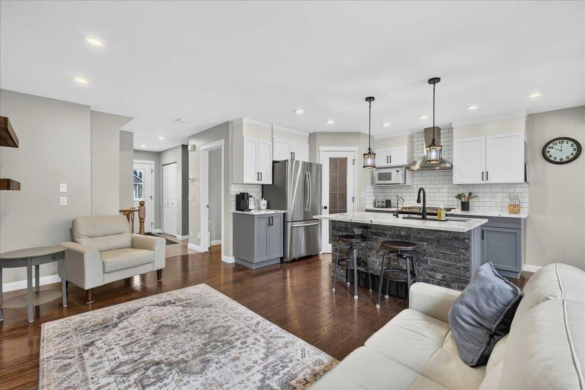14 Thomas Street NW