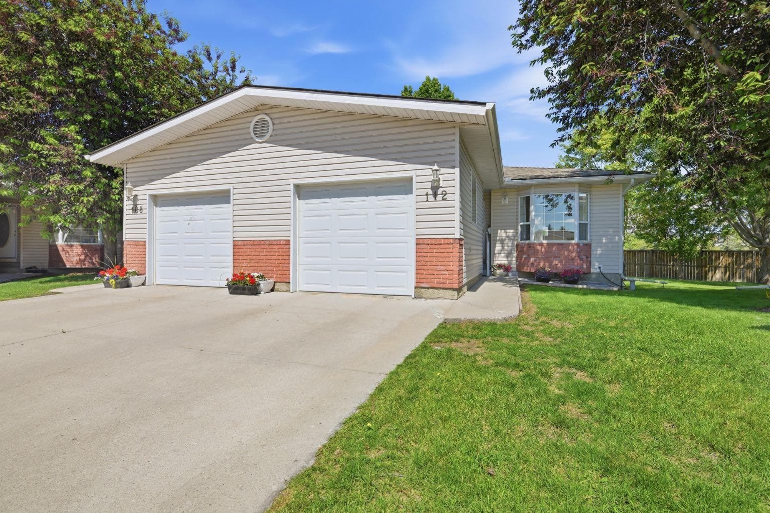 112 Dovista Court SE