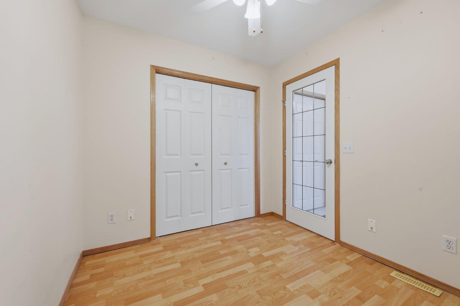 112 Dovista Court SE