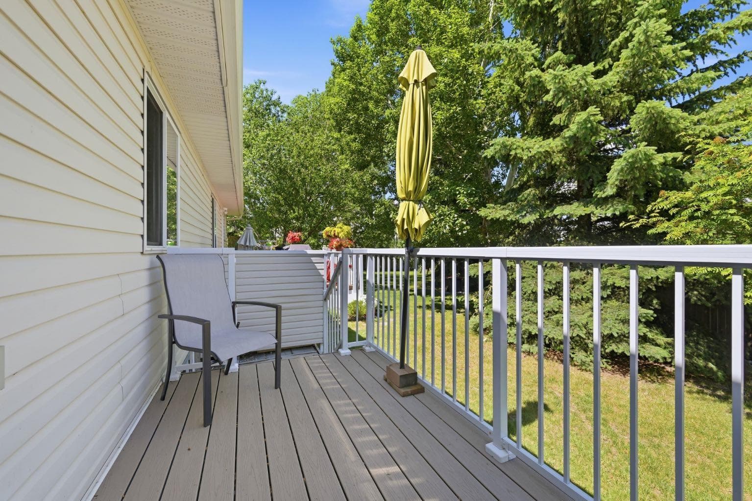 112 Dovista Court SE