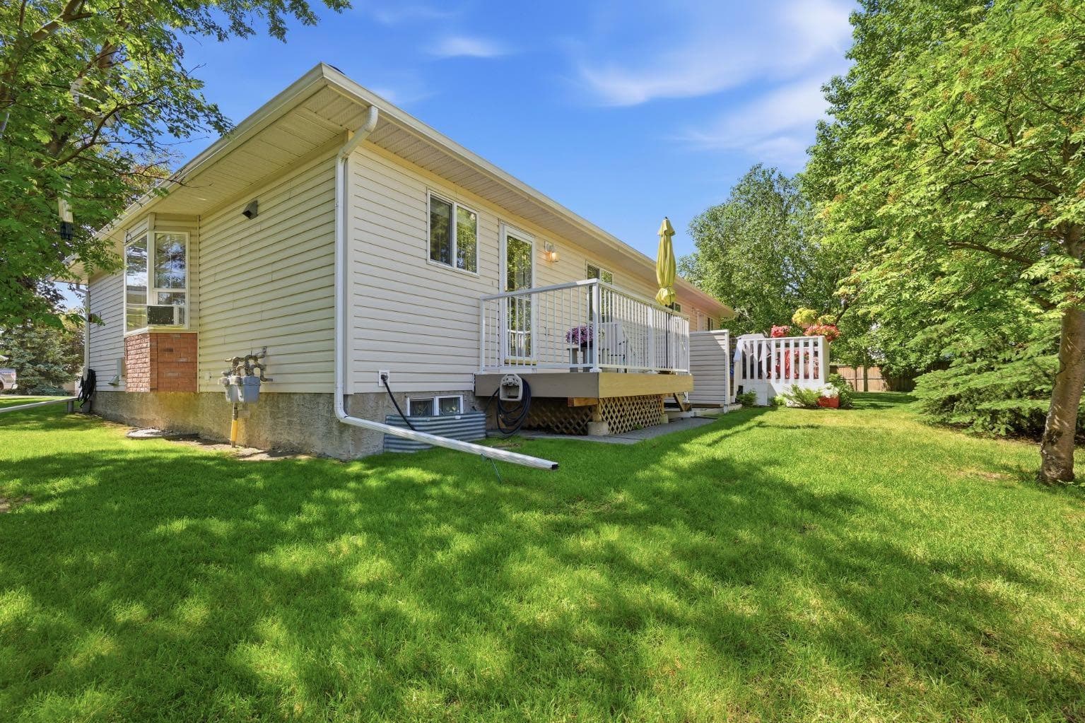 112 Dovista Court SE