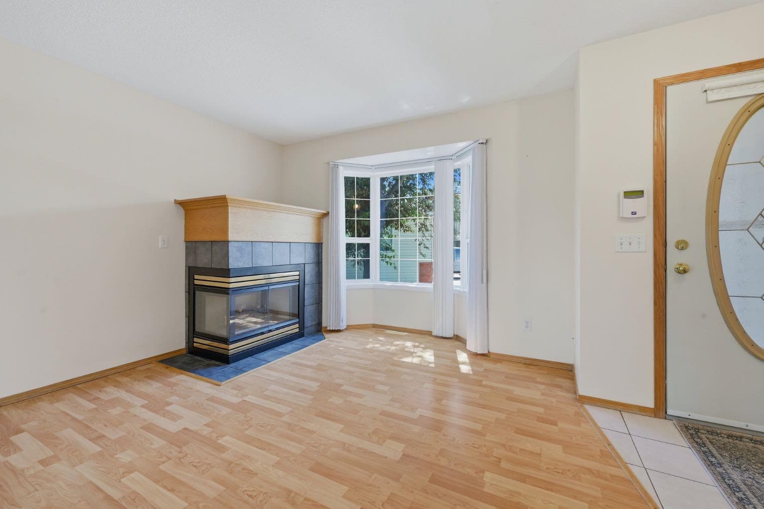 112 Dovista Court SE