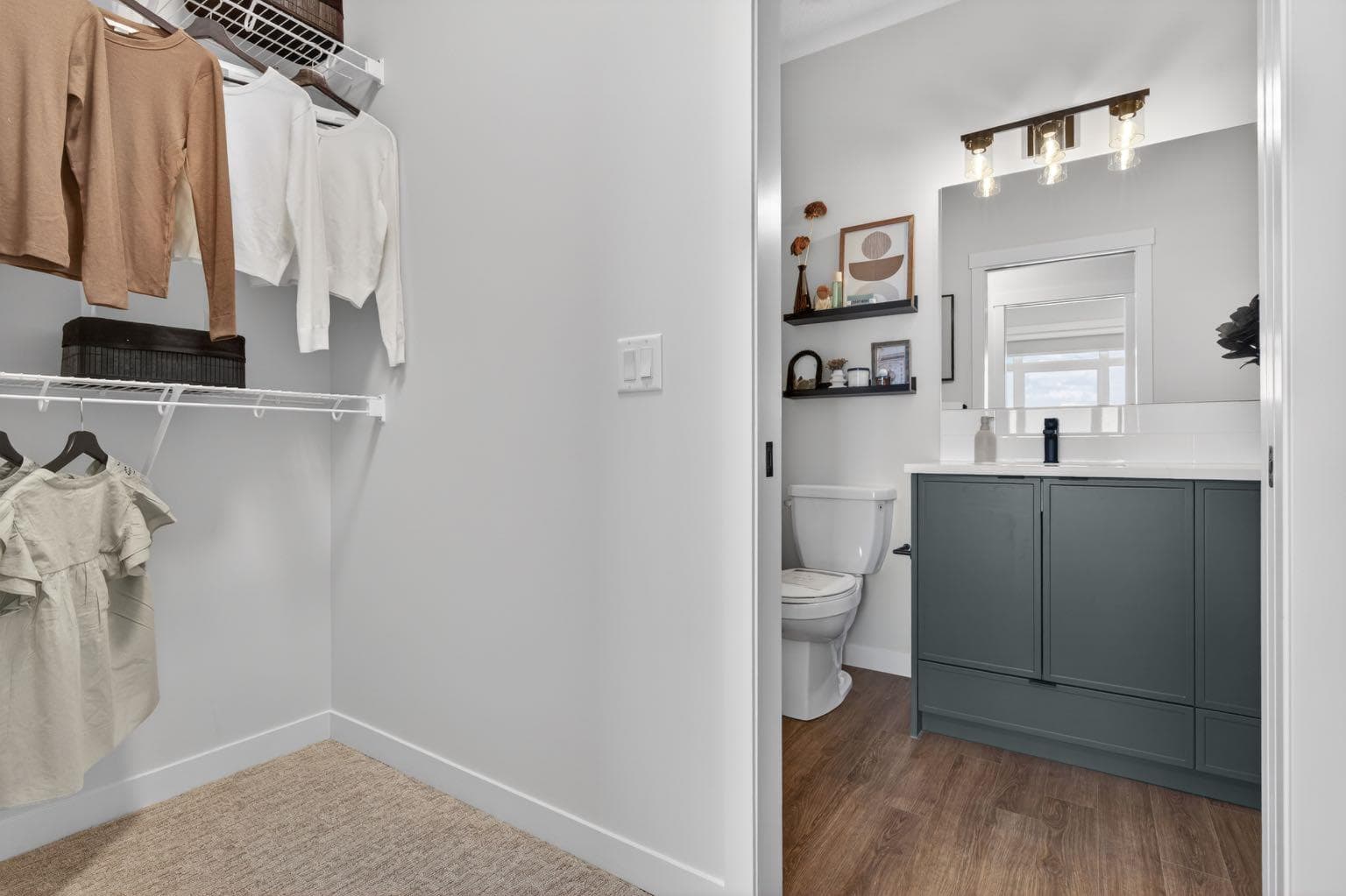 703, 30 Creekside Villas SW