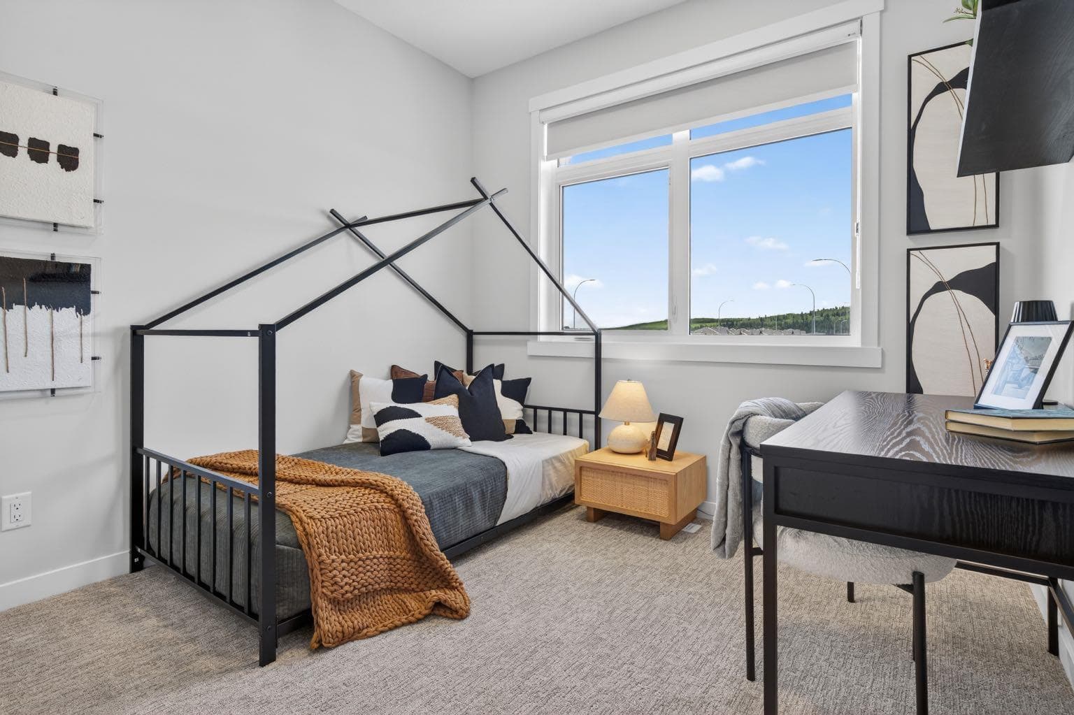 703, 30 Creekside Villas SW