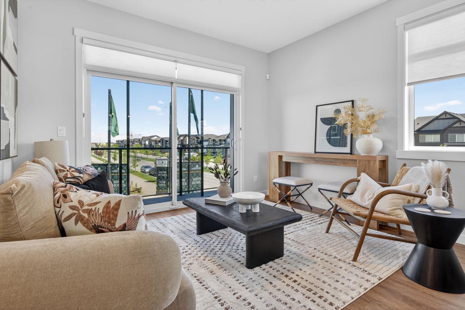 703, 30 Creekside Villas SW