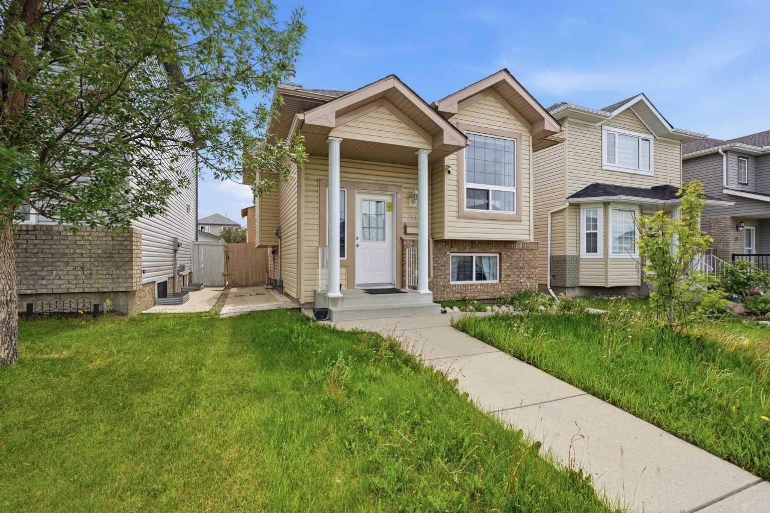 20 Saddlefield Road NE
