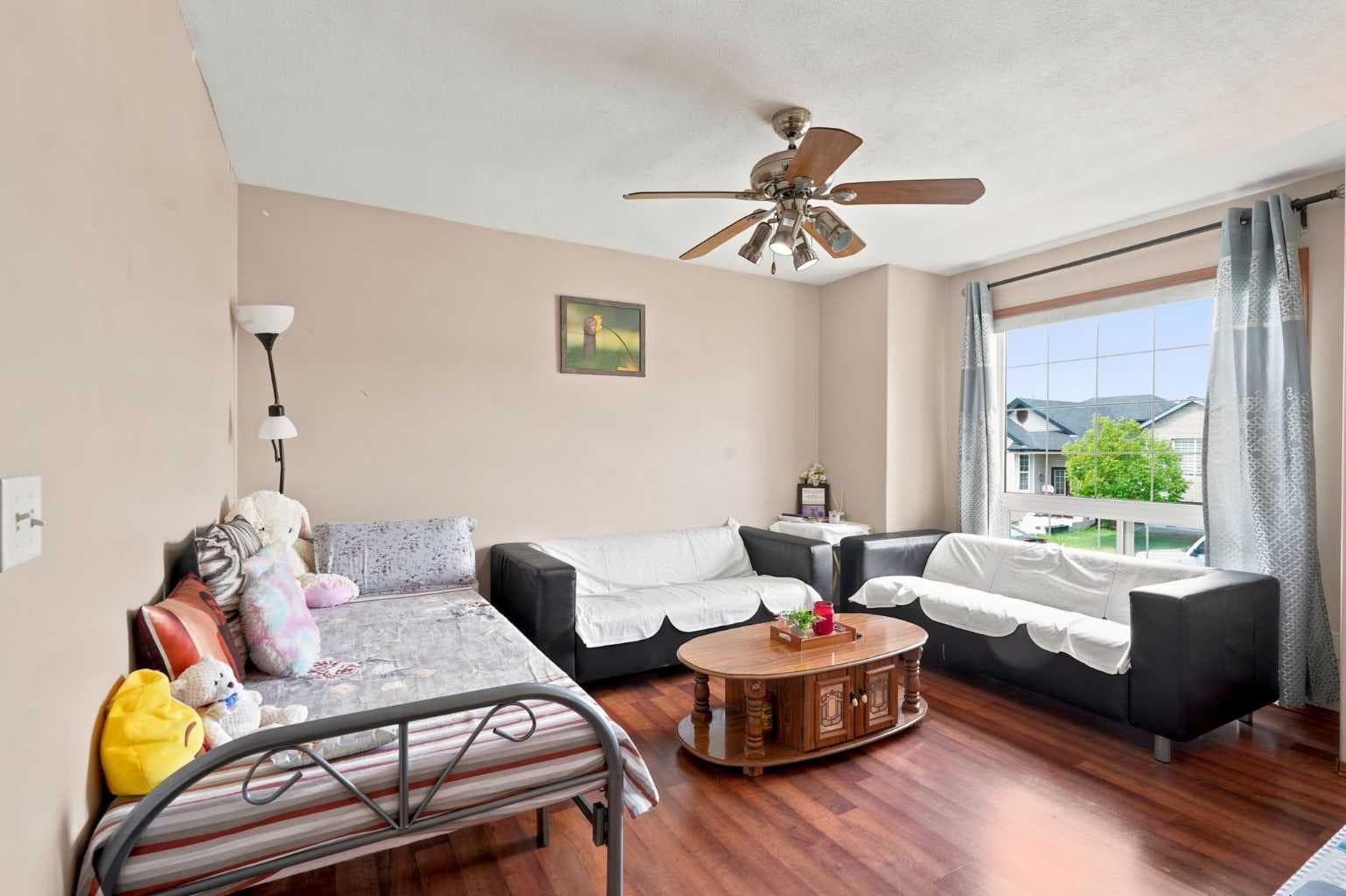 20 Saddlefield Road NE
