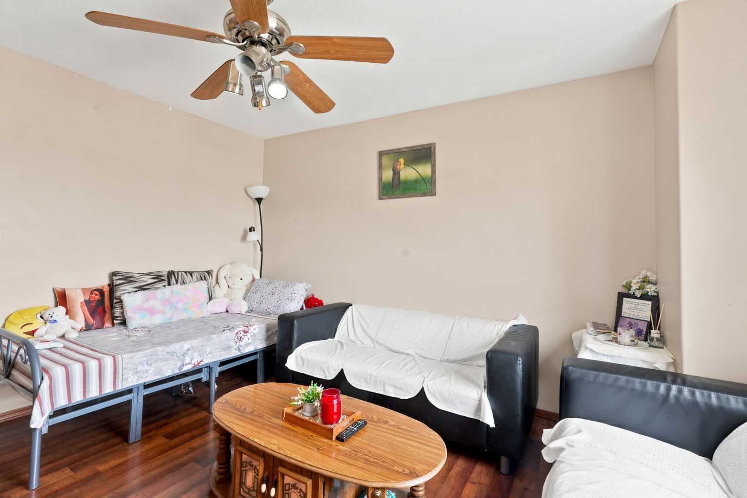 20 Saddlefield Road NE