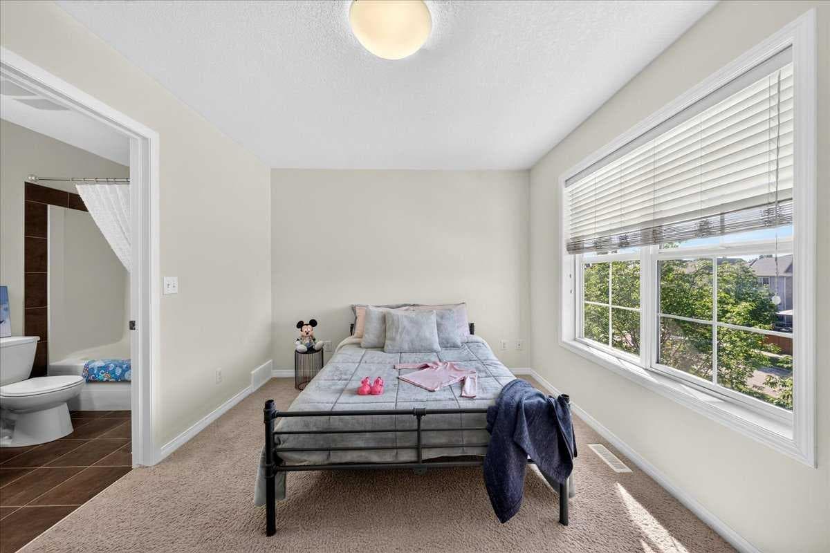 38 Cranford Drive SE