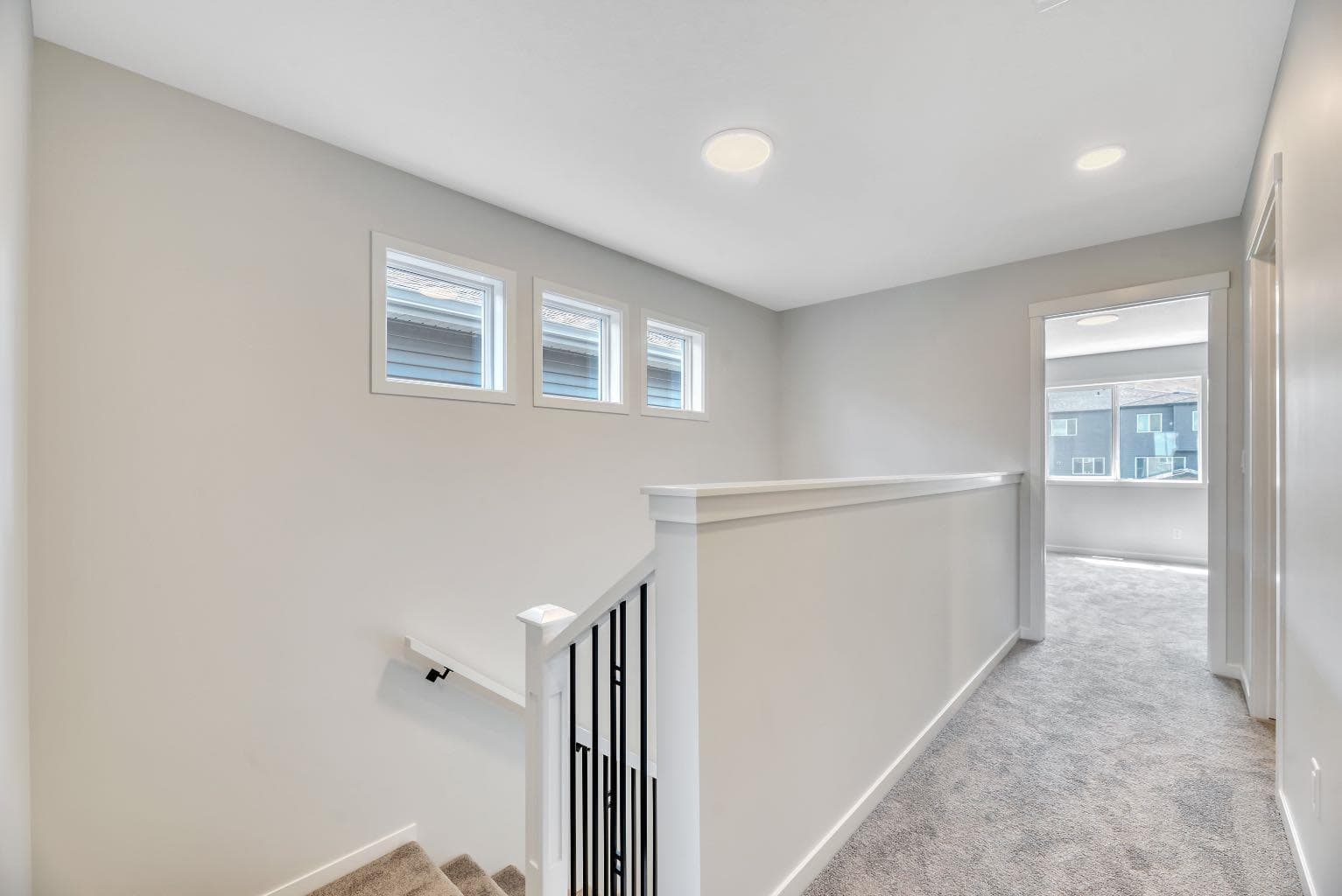 292 Marmot Grove NW