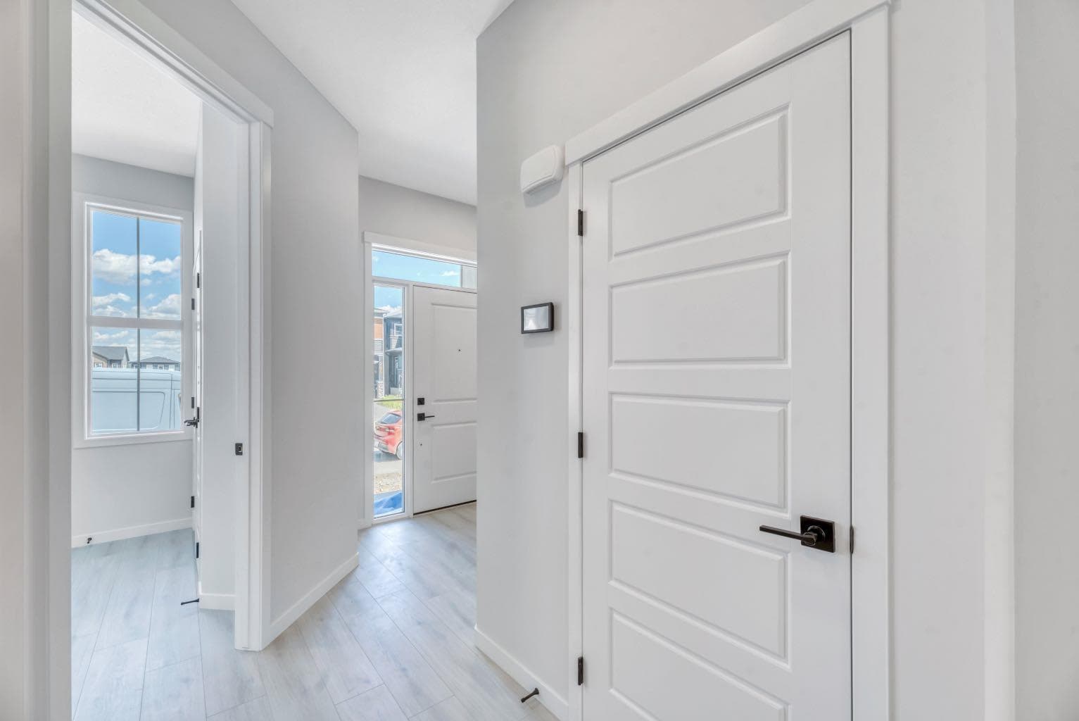 292 Marmot Grove NW