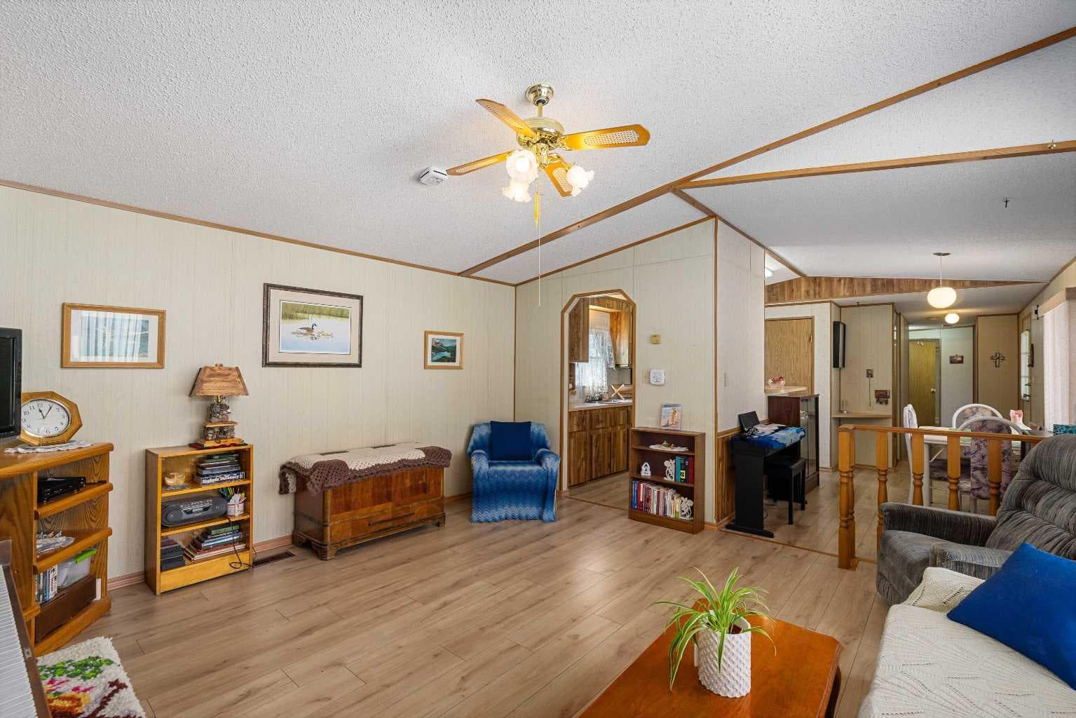71, 99 Arbour Lake Road NW