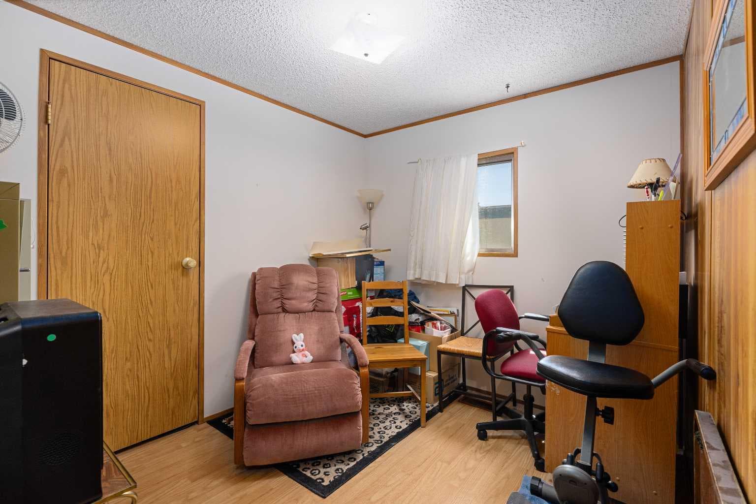 71, 99 Arbour Lake Road NW
