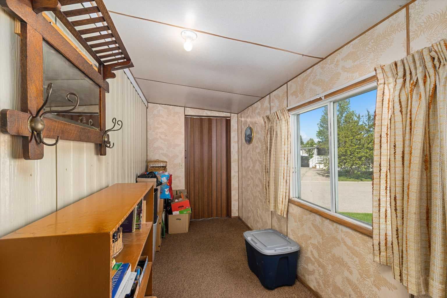 71, 99 Arbour Lake Road NW