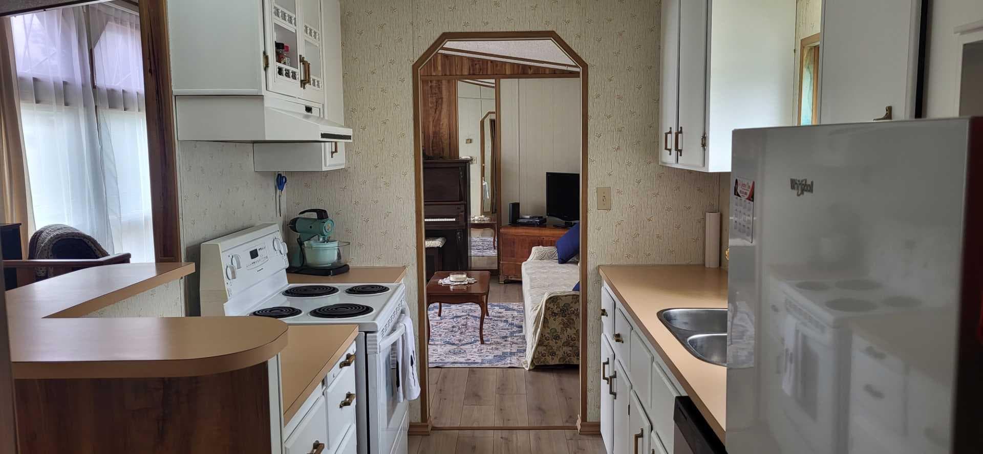 71, 99 Arbour Lake Road NW