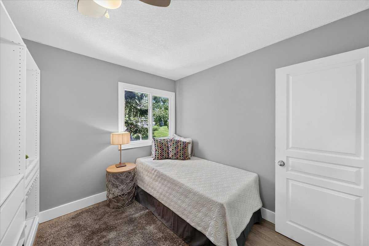 166, 78 Glamis Green SW