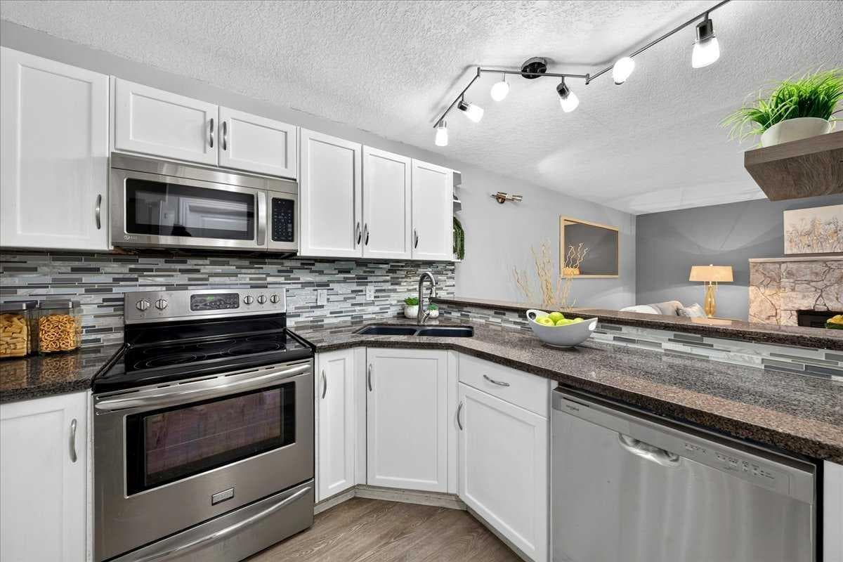 166, 78 Glamis Green SW
