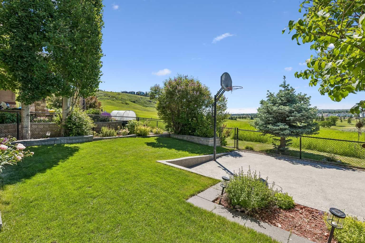 73 Hidden Creek Park NW