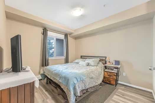 215, 355 Taralake Way NE