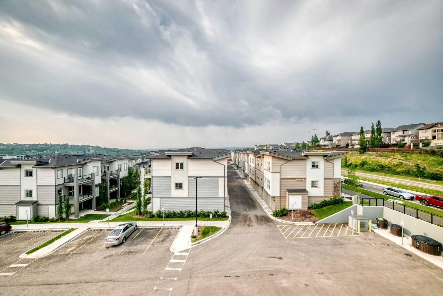 316, 205 Spring Creek Common SW