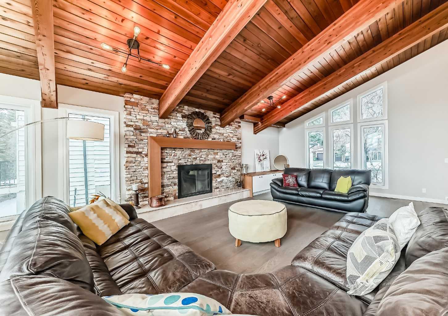 56 Patterson Crescent SW
