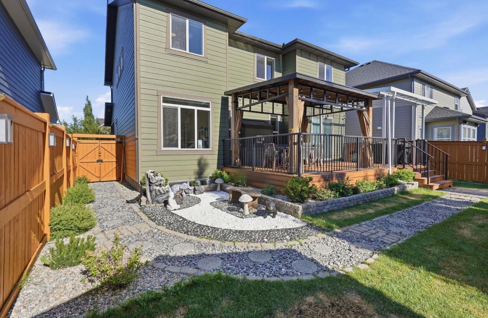673 Marina Drive 