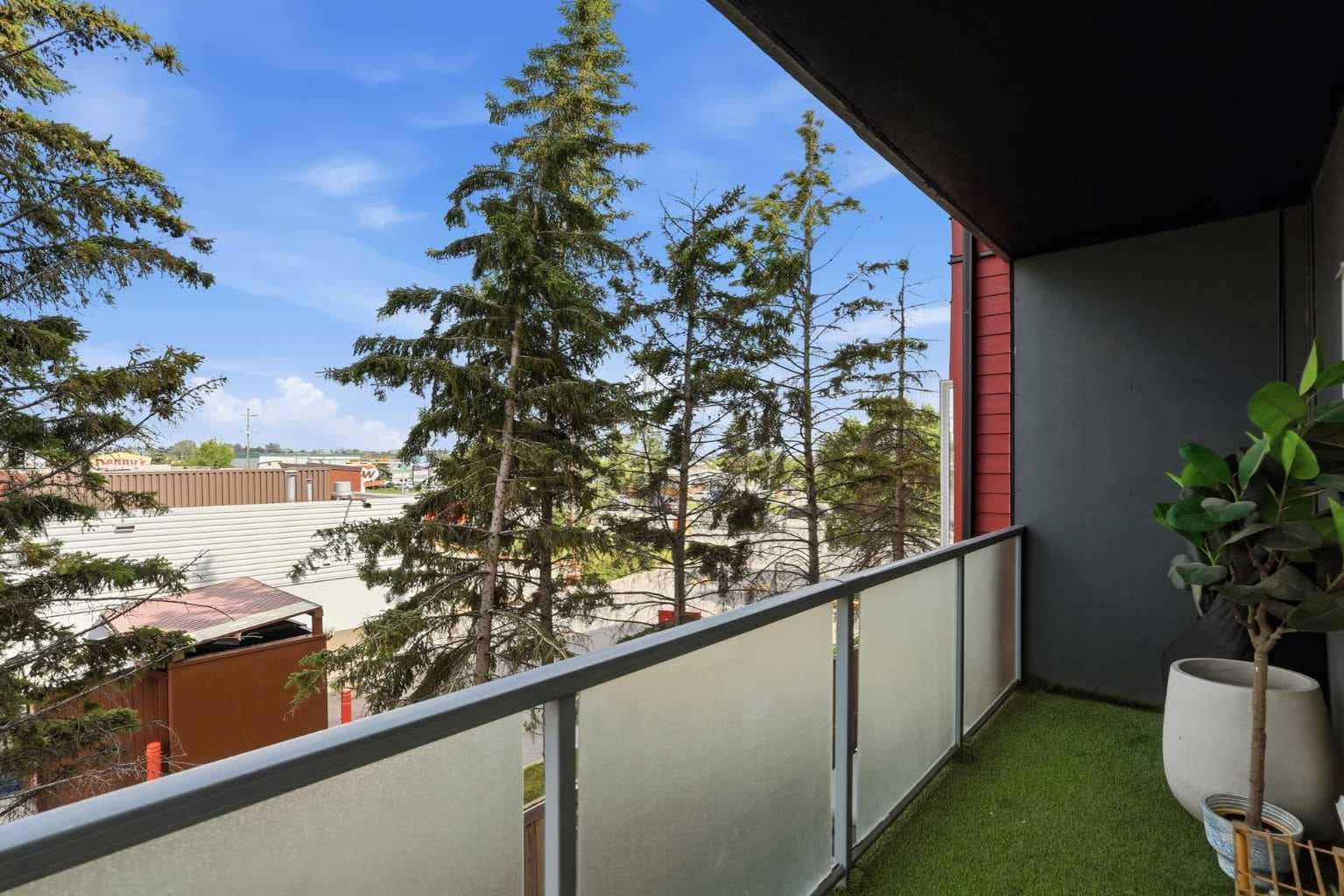 217, 335 Garry Crescent NE