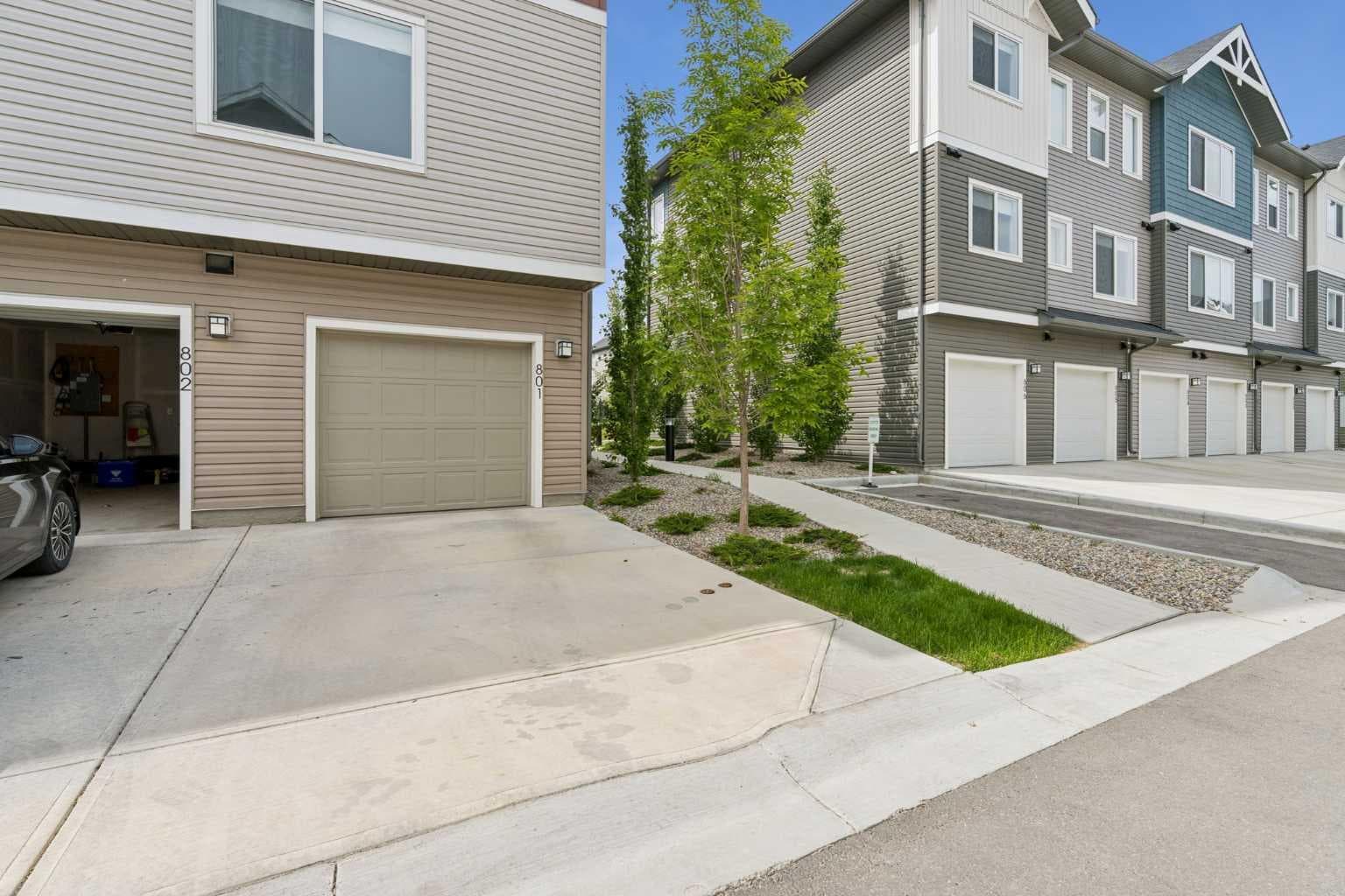 801, 24 Rivercrest Drive 