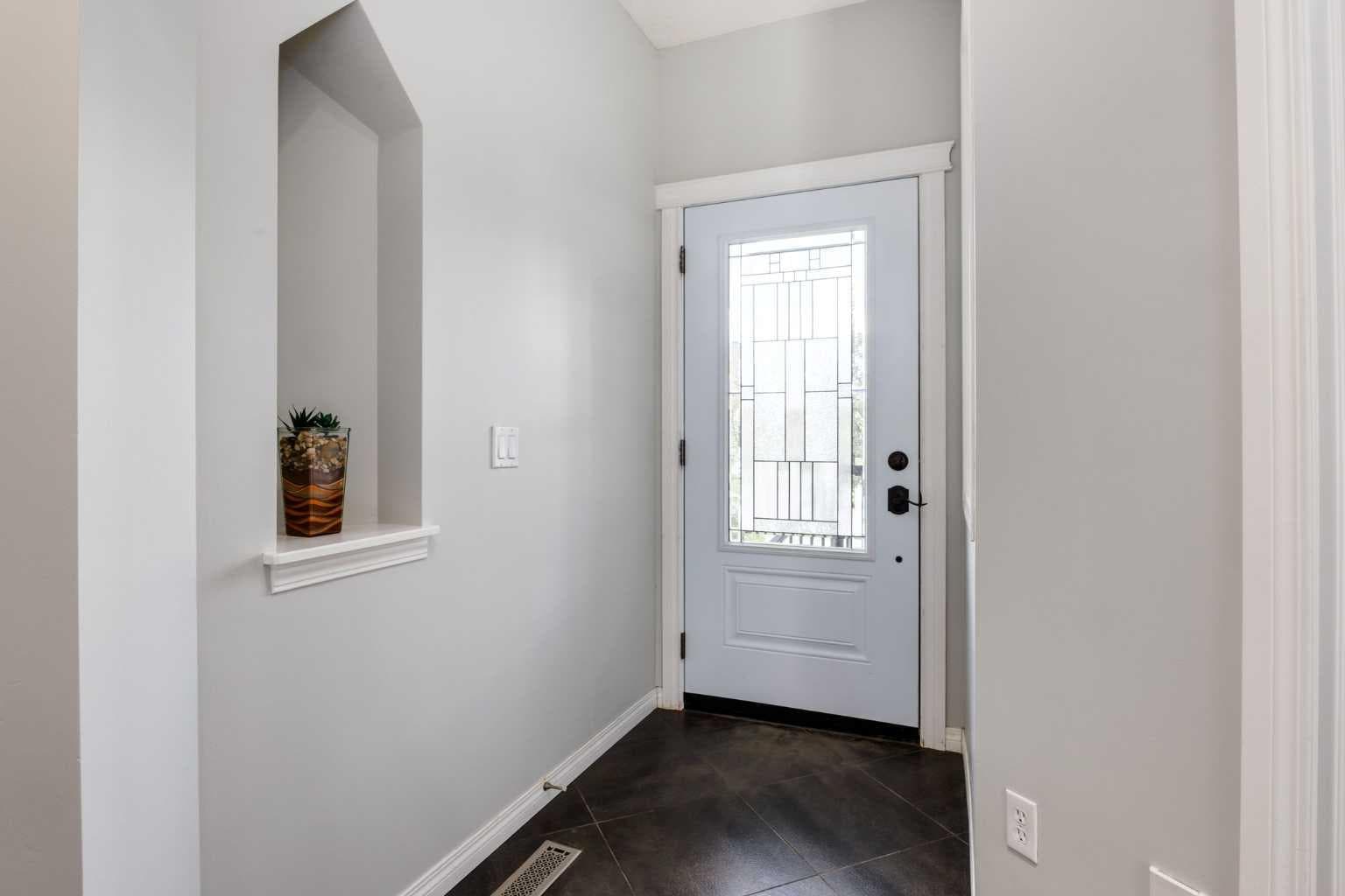 65 Morningside Circle SW
