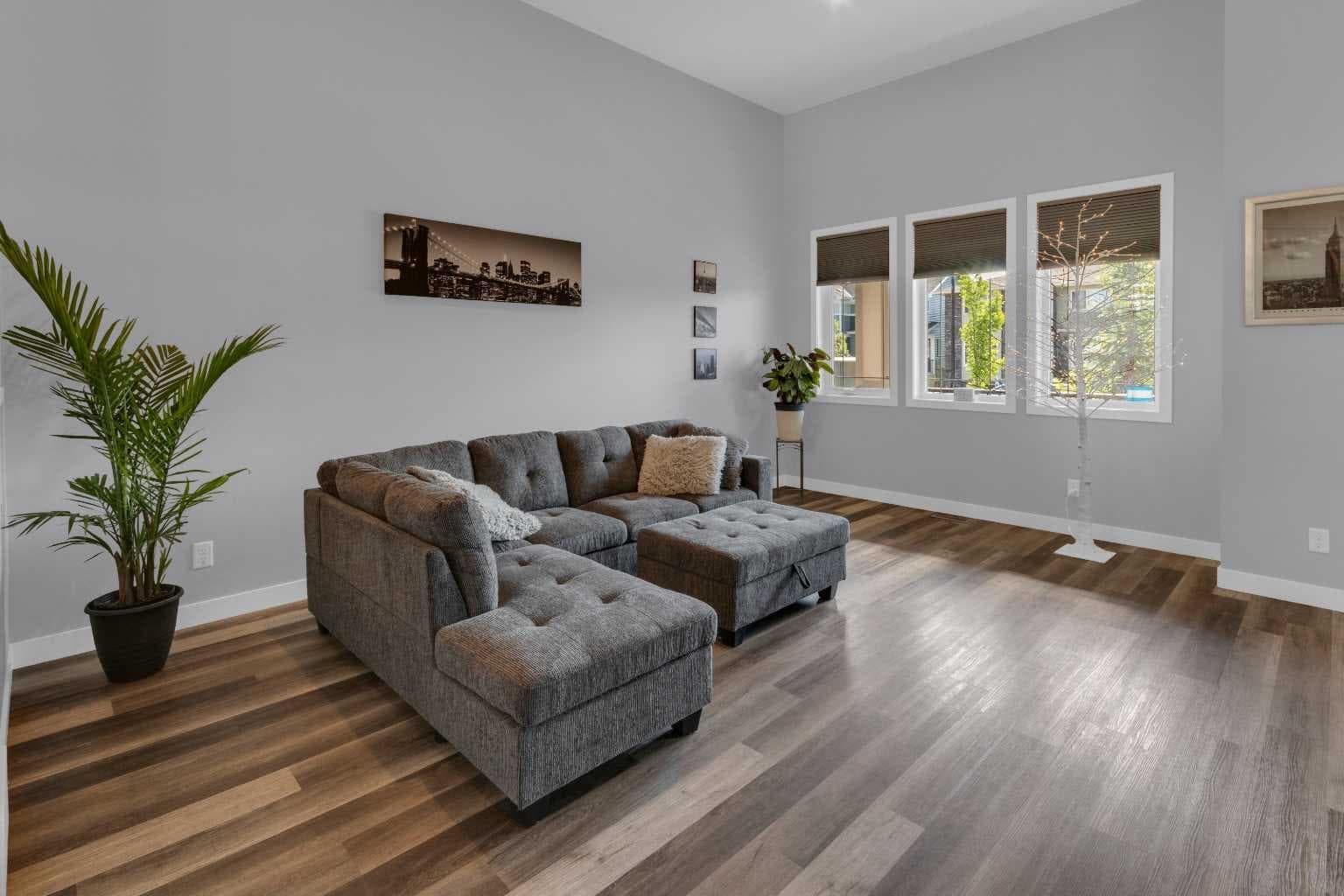 317 Sundown Road S