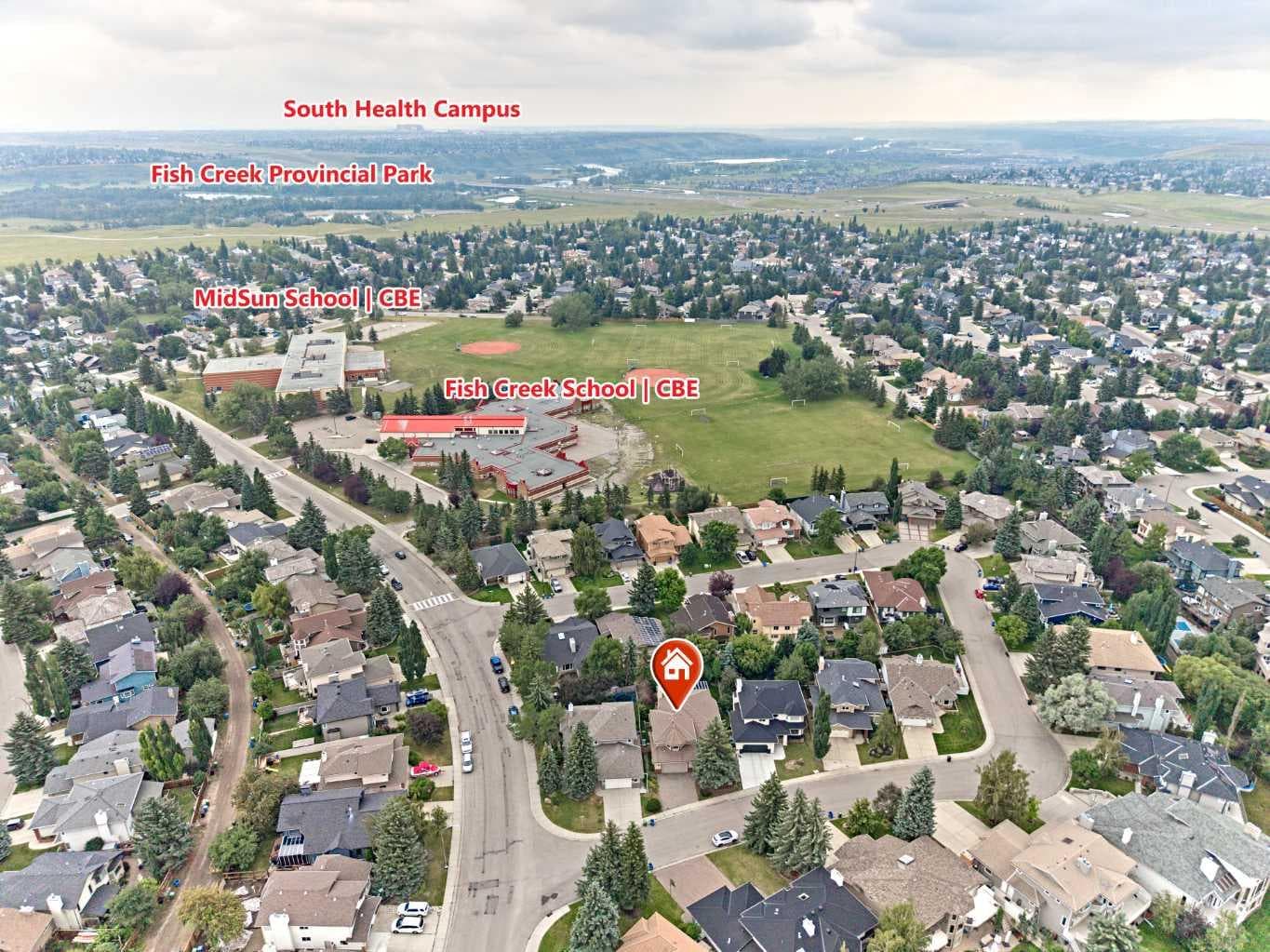 7 Suncastle Crescent SE