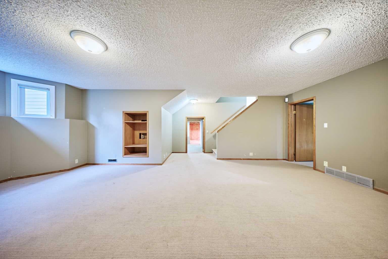 7 Suncastle Crescent SE