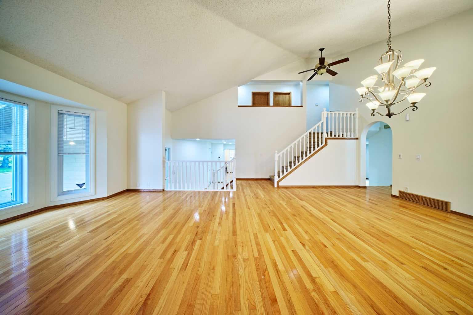 7 Suncastle Crescent SE