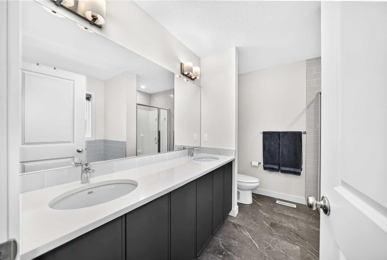 27 Belvedere Point SE