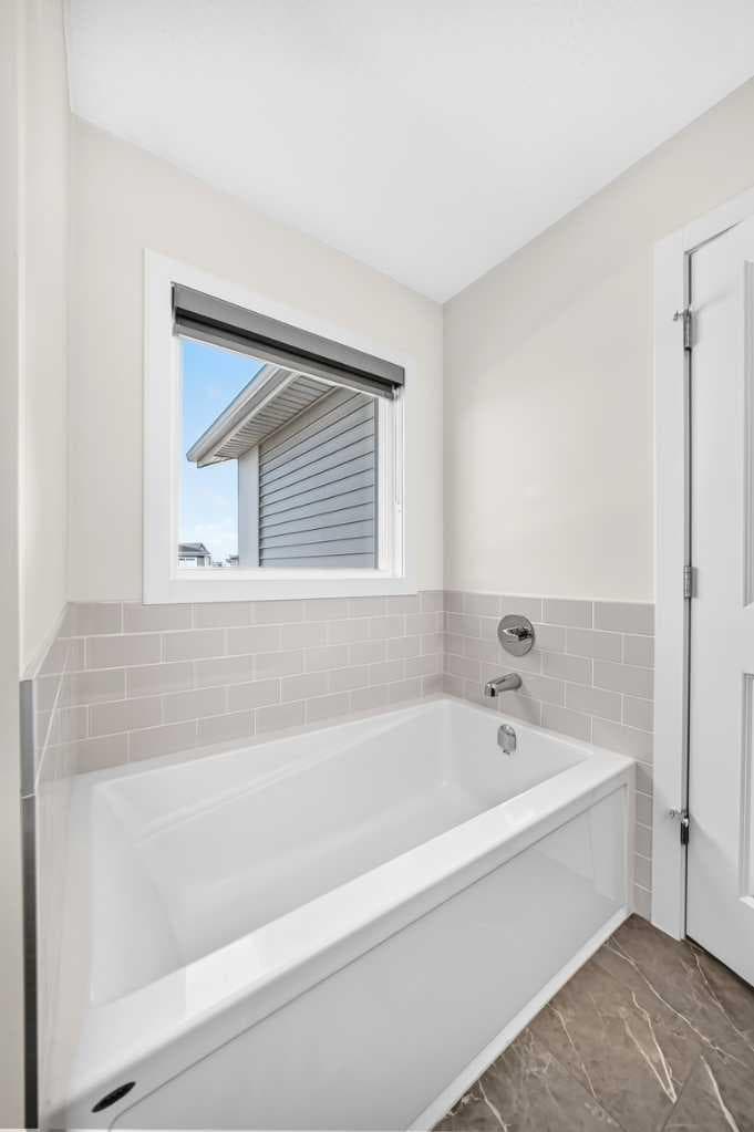 27 Belvedere Point SE