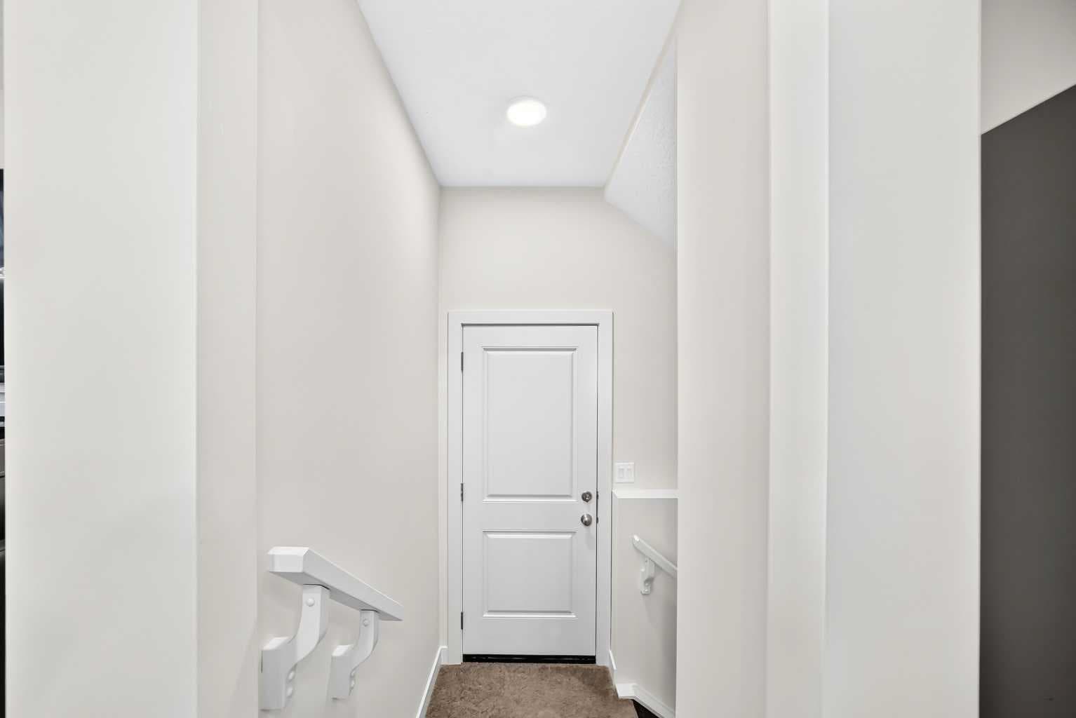 27 Belvedere Point SE