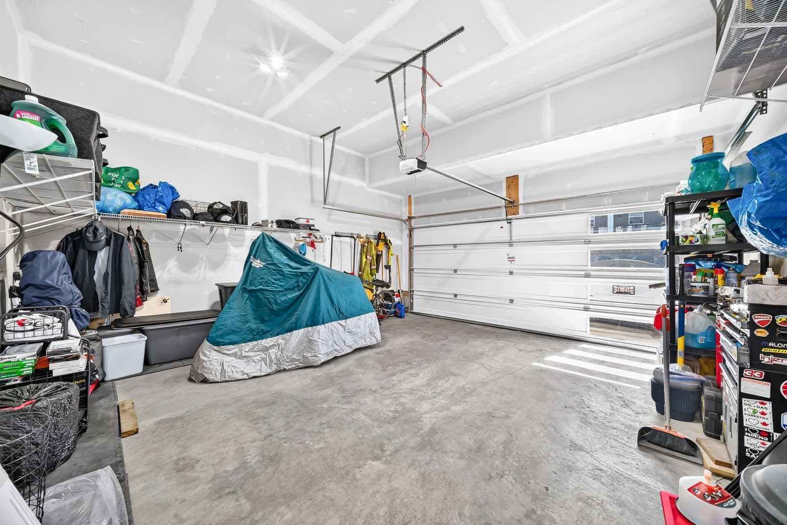 27 Belvedere Point SE