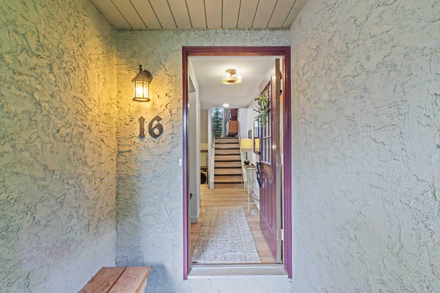 16, 140 Point Drive NW