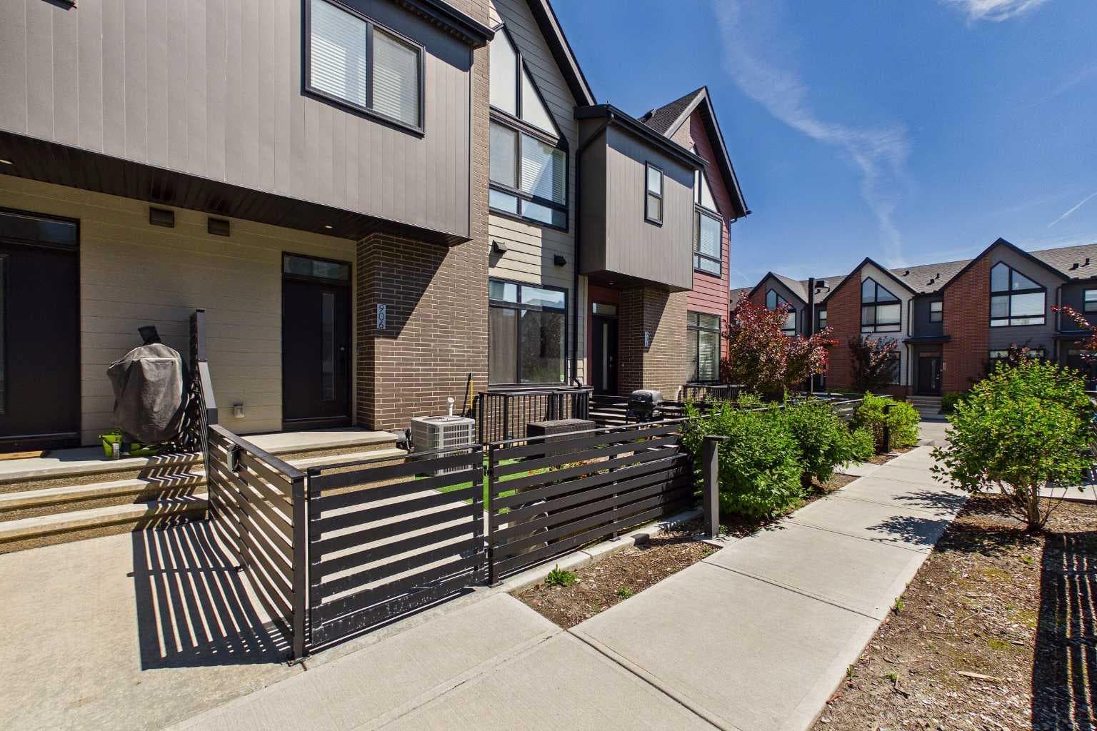 906 Sage Meadows Gardens NW
