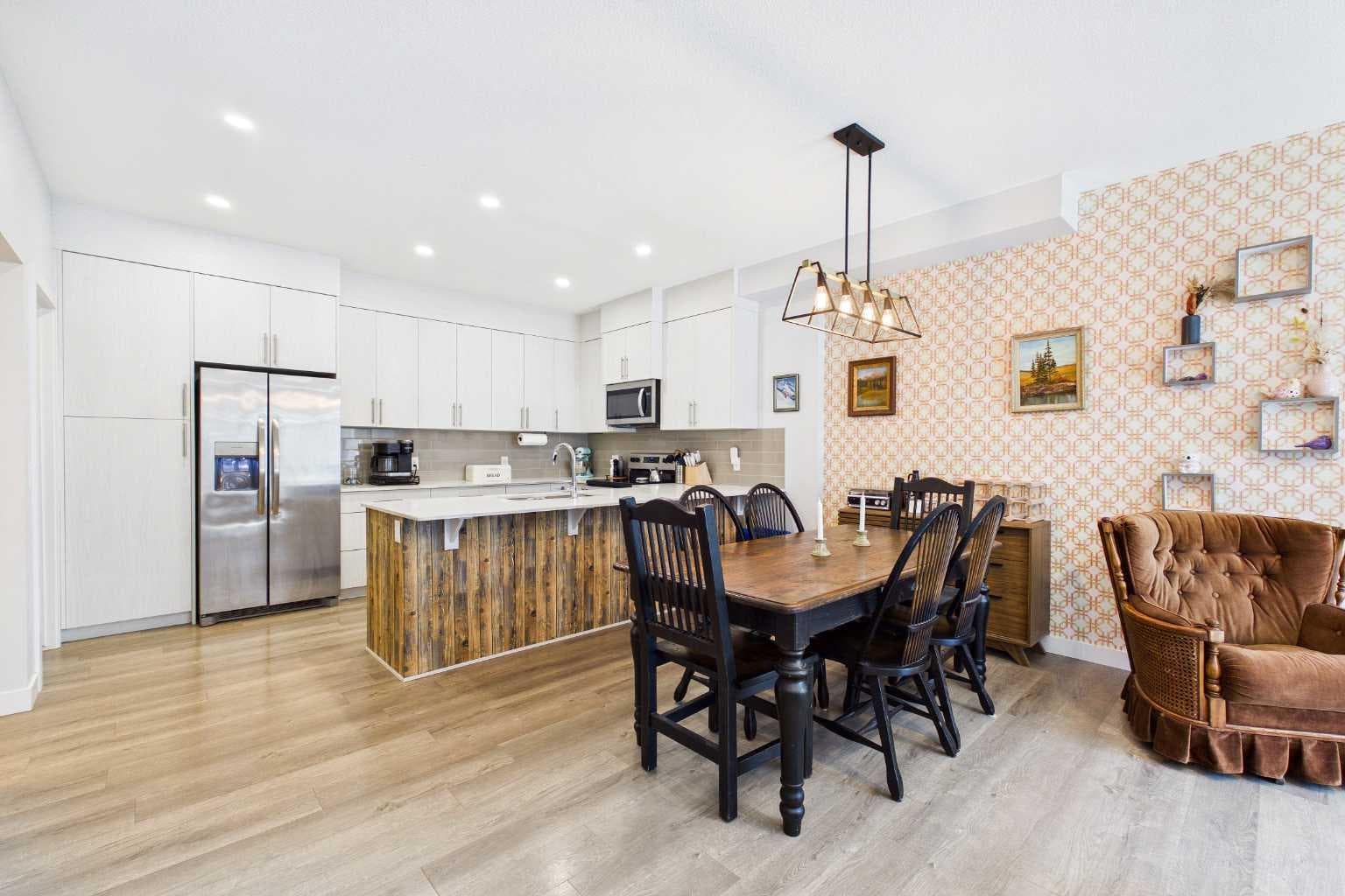 906 Sage Meadows Gardens NW