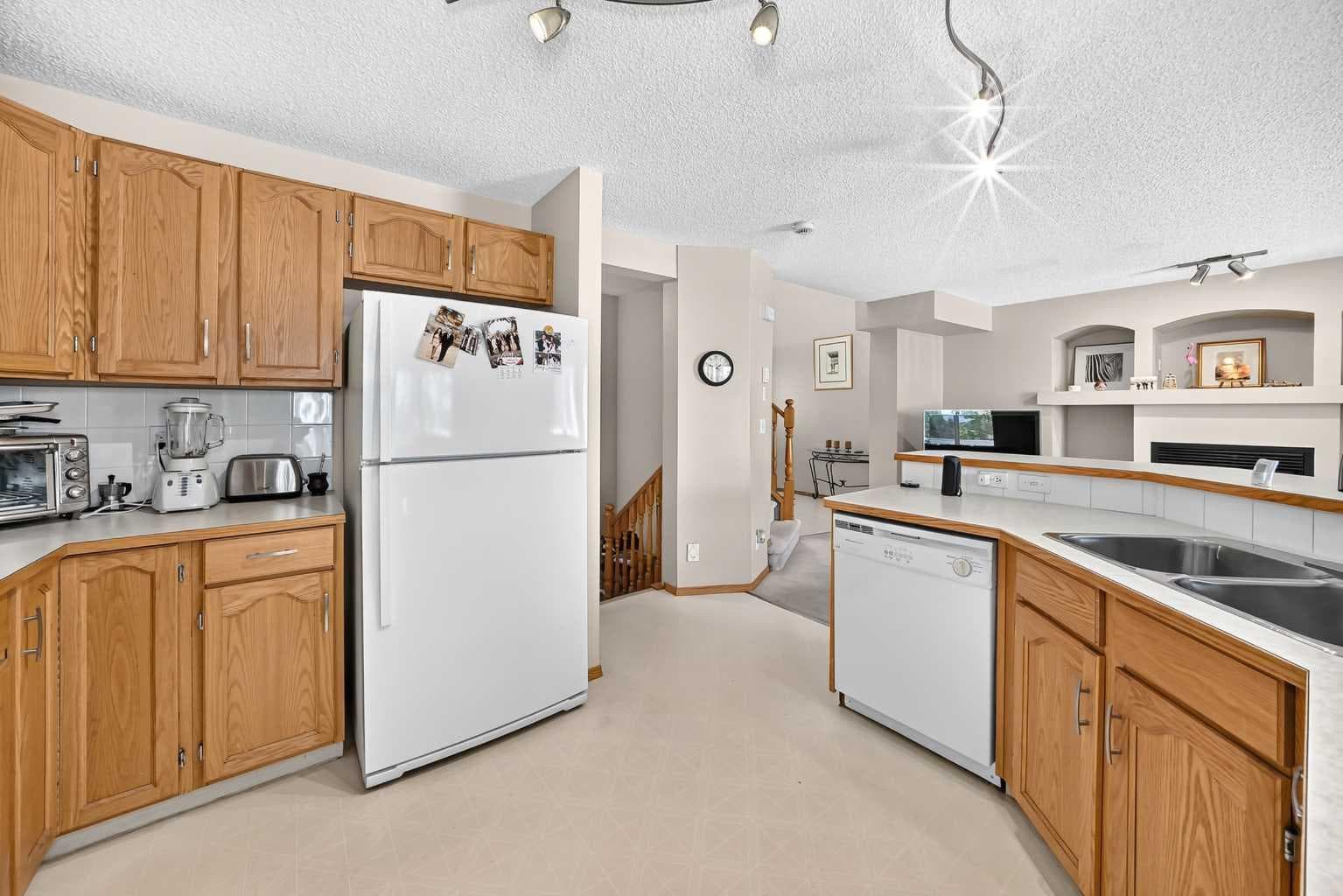 1210 Harvest Hills Drive NE