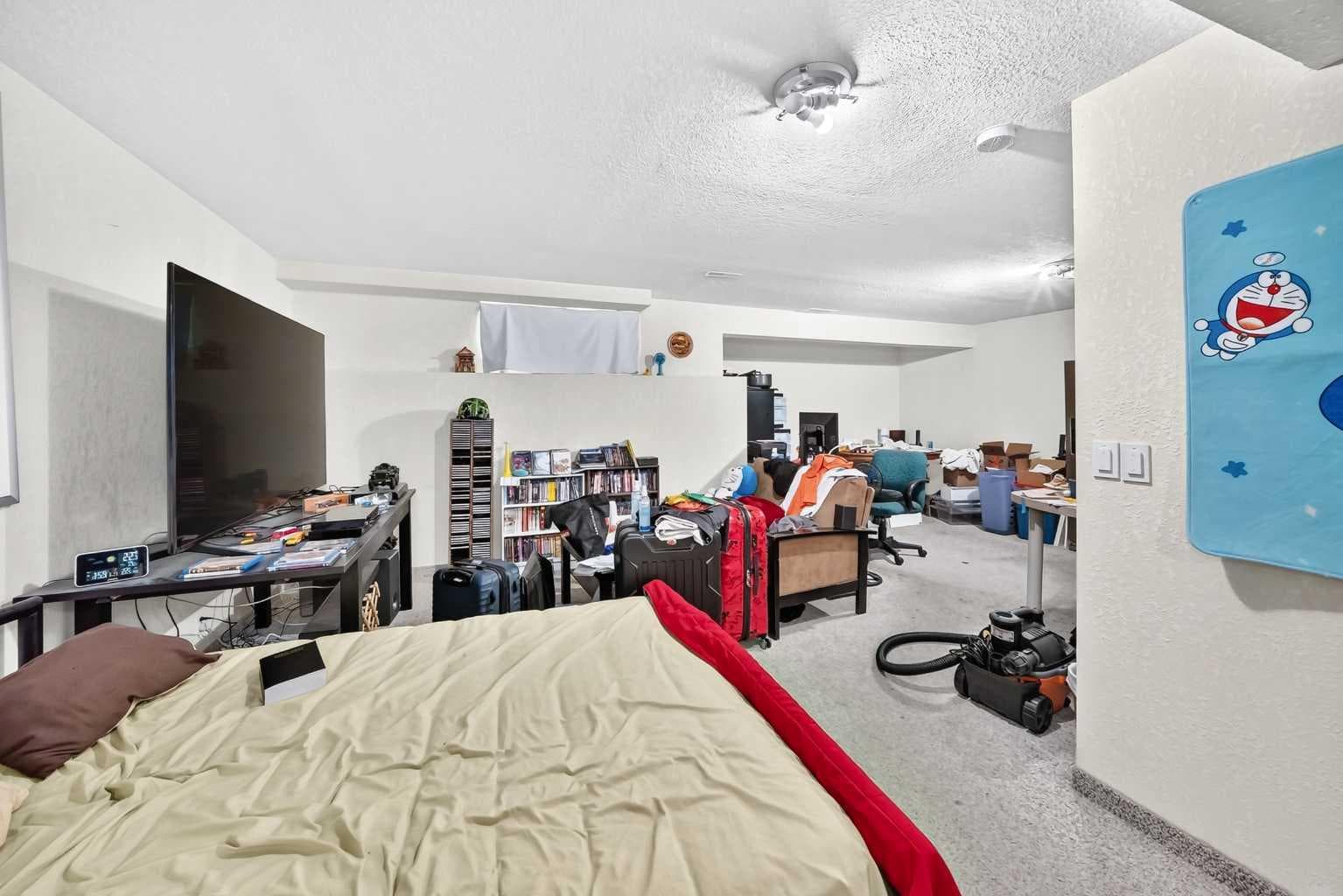 1210 Harvest Hills Drive NE