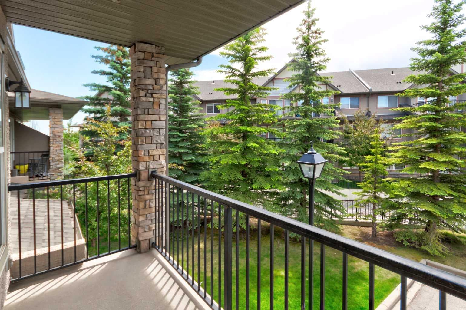 1222, 211 Aspen Stone Boulevard SW