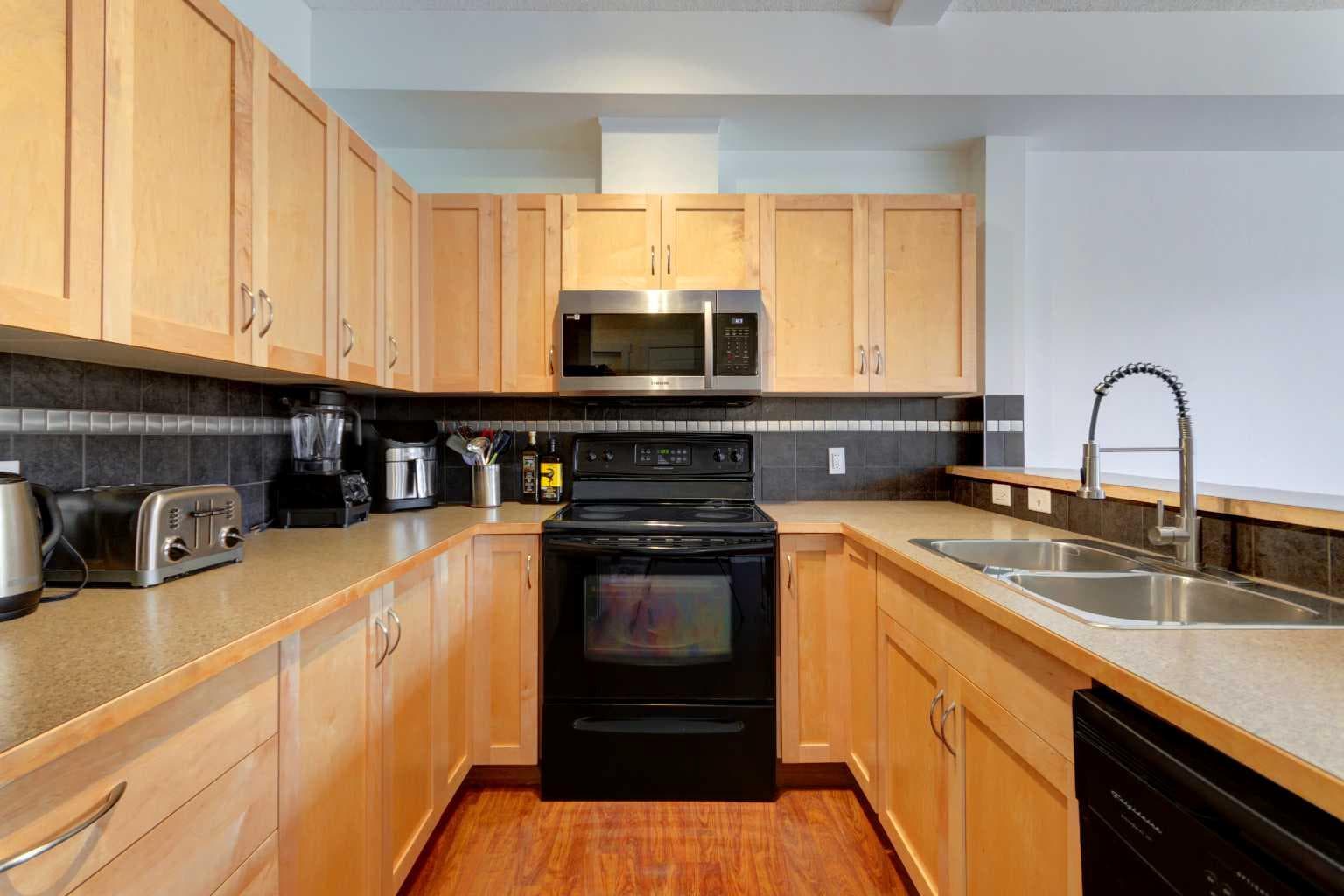 1222, 211 Aspen Stone Boulevard SW