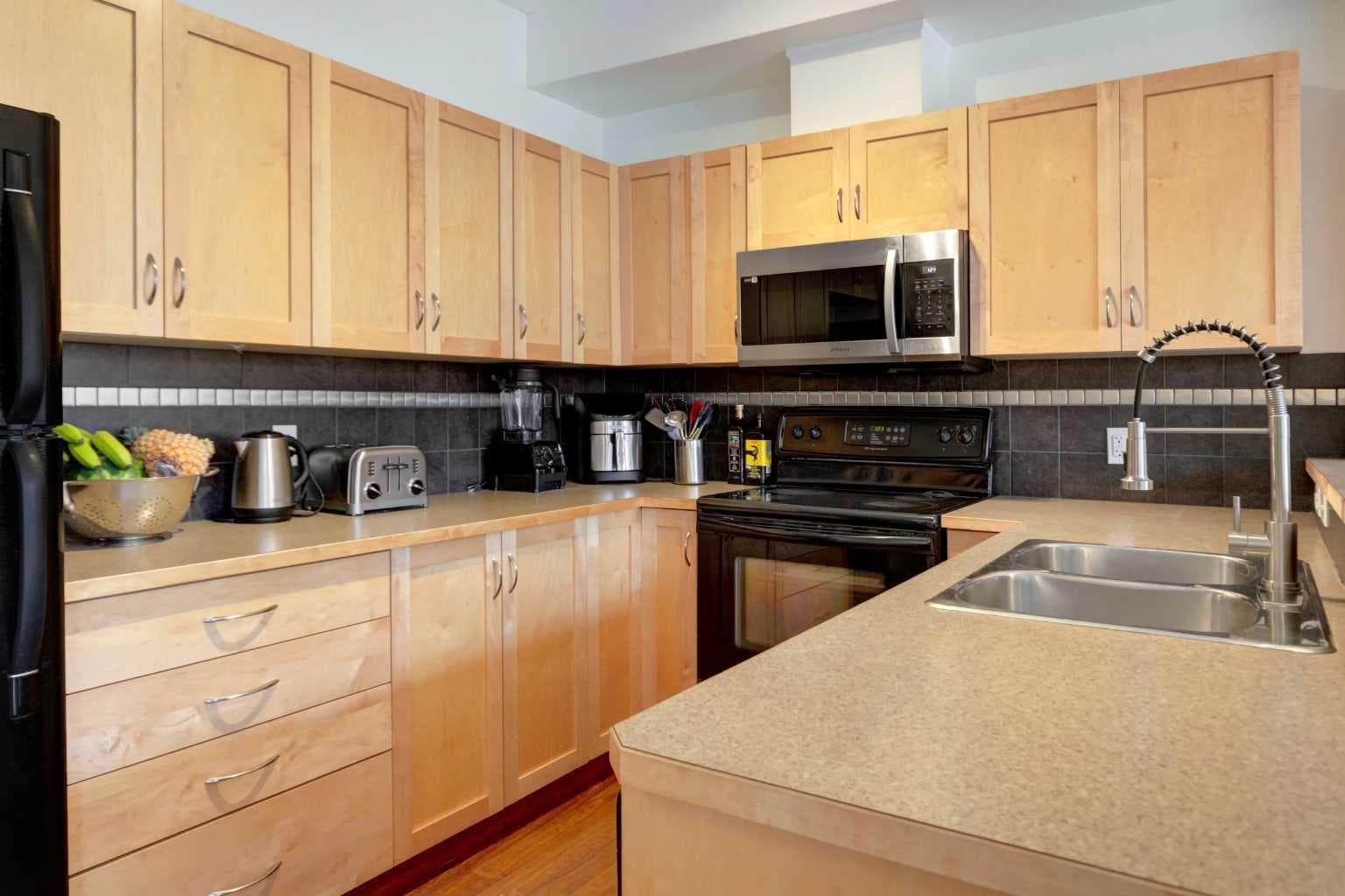 1222, 211 Aspen Stone Boulevard SW