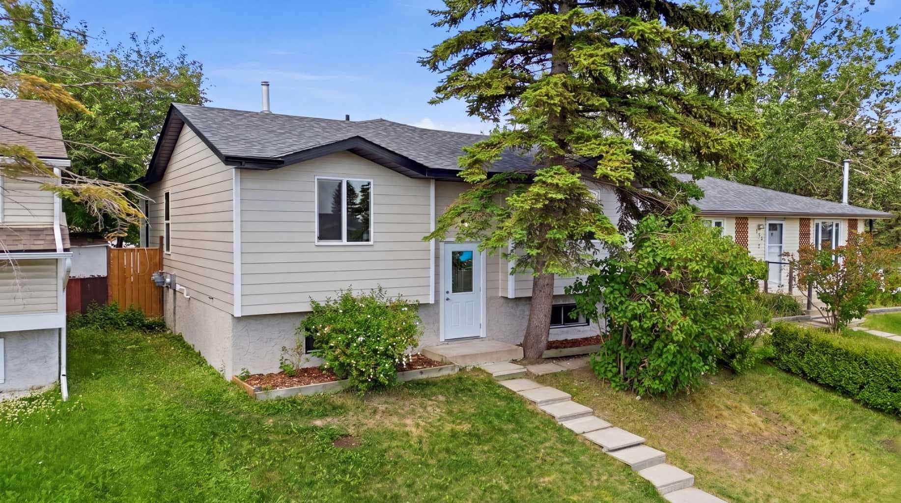 131 Fallswater Road NE