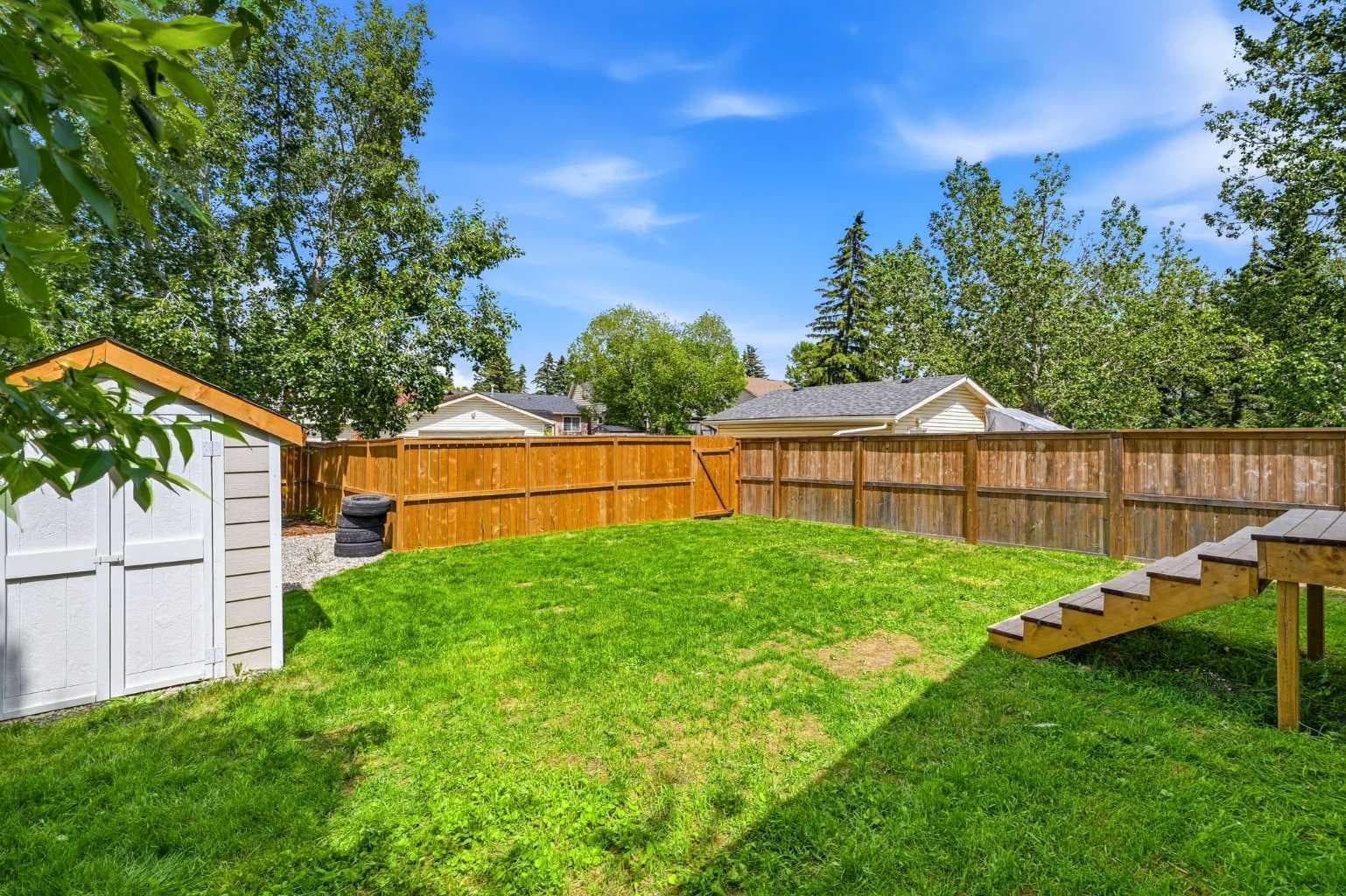 131 Fallswater Road NE