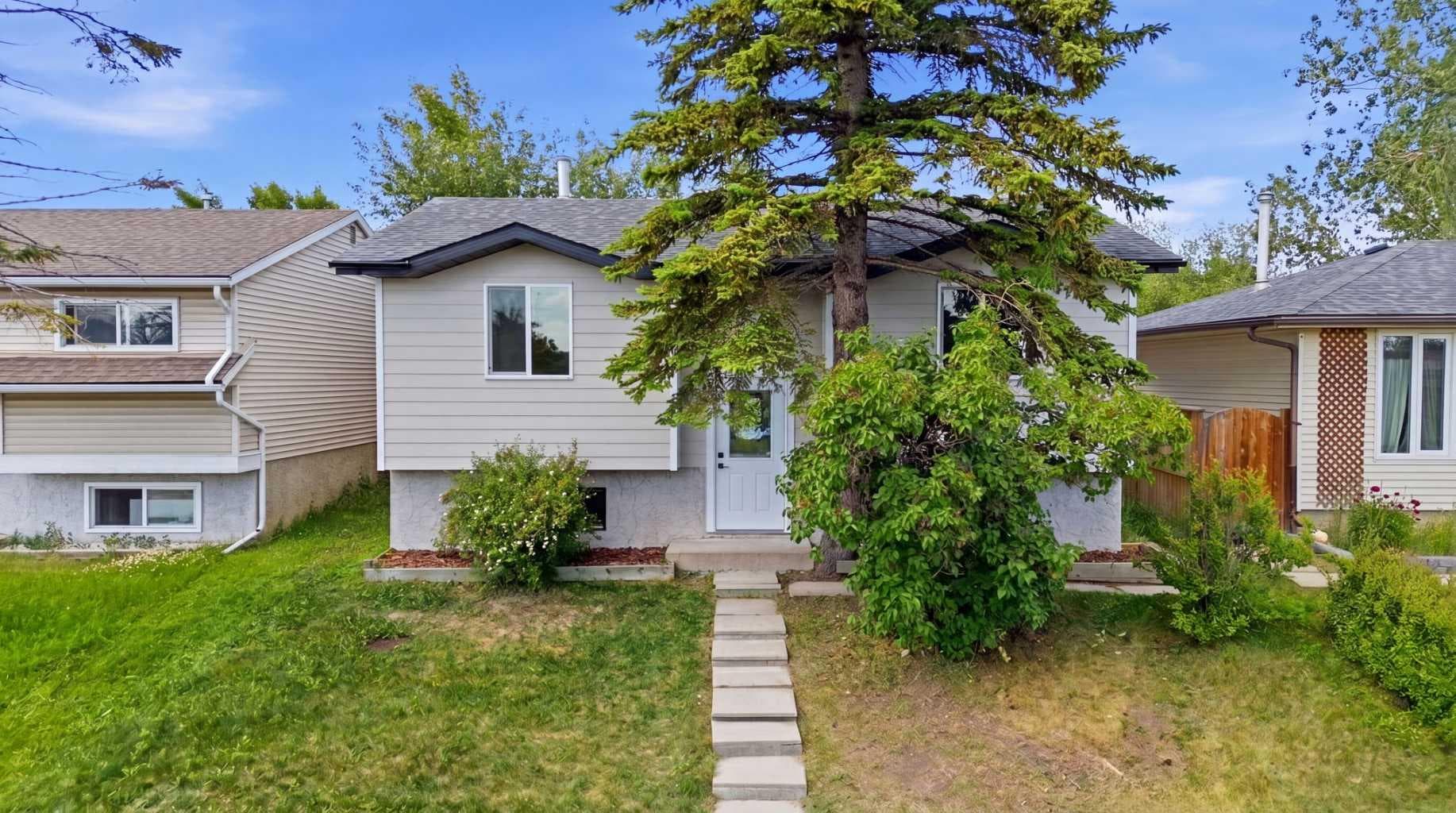 131 Fallswater Road NE
