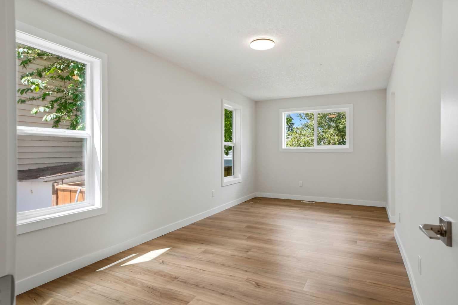 131 Fallswater Road NE